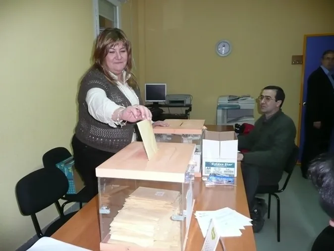 El Colegio Virgen del Rivero vota no a la jornada contínua
