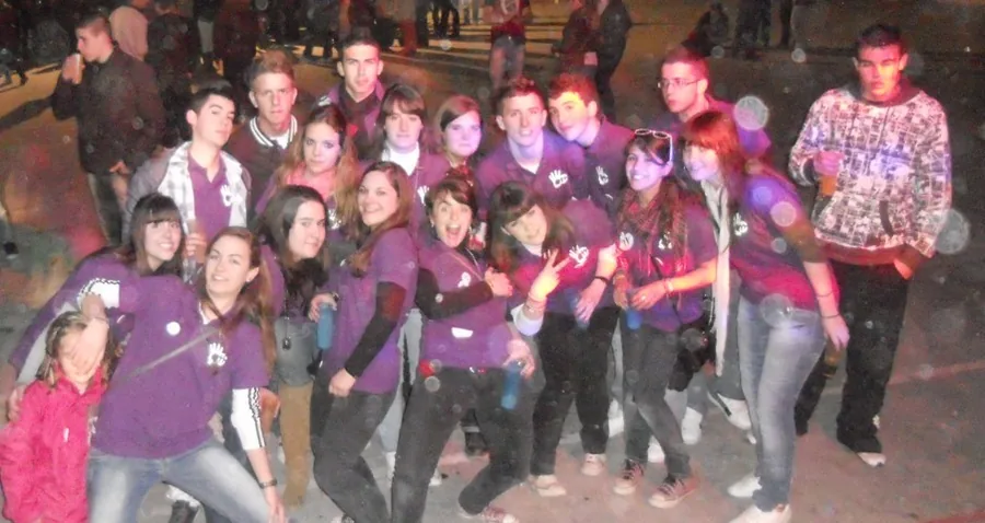 La quinta de 2011 celebra su fiesta con música y dianas