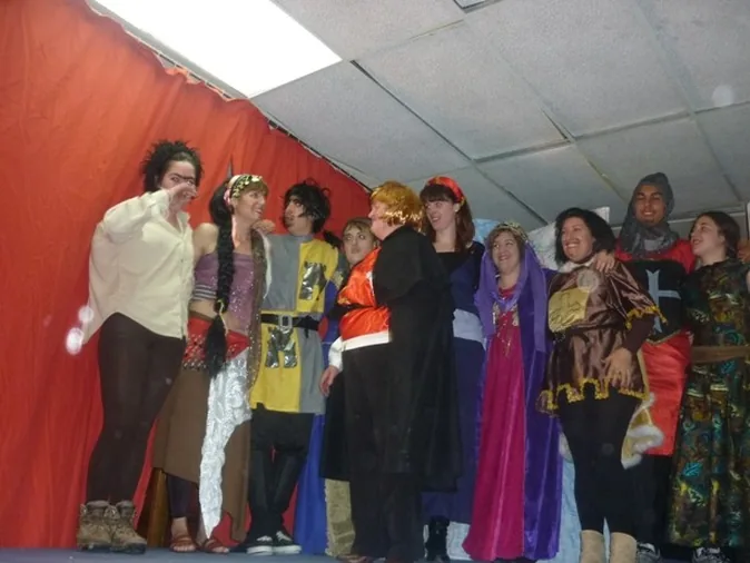 Jovivillálvaro y Virgen de las Lagunas llevan en teatro al pueblo