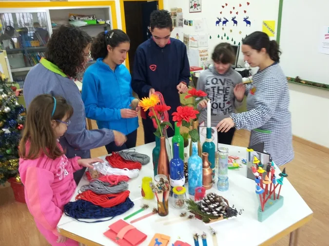 Mercadillo de los chavales de Educación Especial