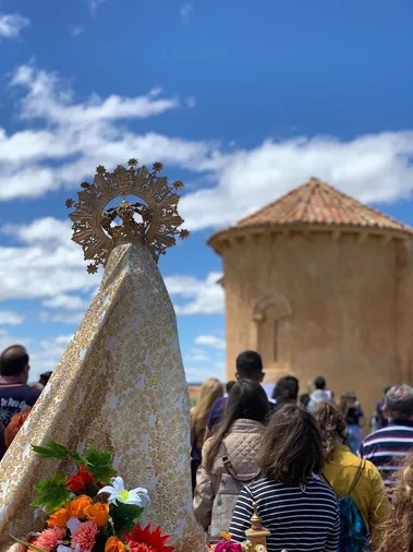 El retorno a su casa de la Virgen de las Lagunas