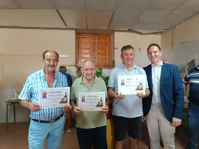 Pedro Izquierdo elabora el mejor vino de Villálvaro