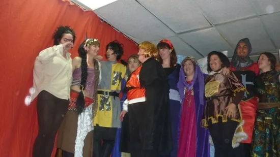 Jovivillálvaro y Virgen de las Lagunas llevan en teatro al pueblo
