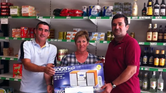 El afilador logra el premio de fiestas de Distribuciones Palacios