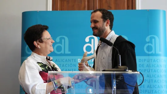 Miguel G. Garitano recoge el Premio de Literatura de Viajes