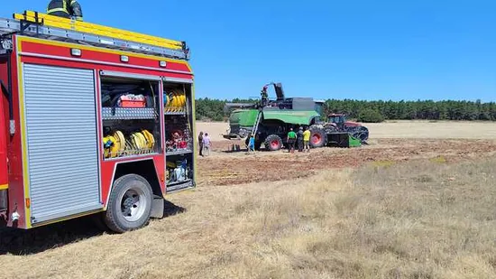Bomberos de San Esteban evitan un incendio en Liceras